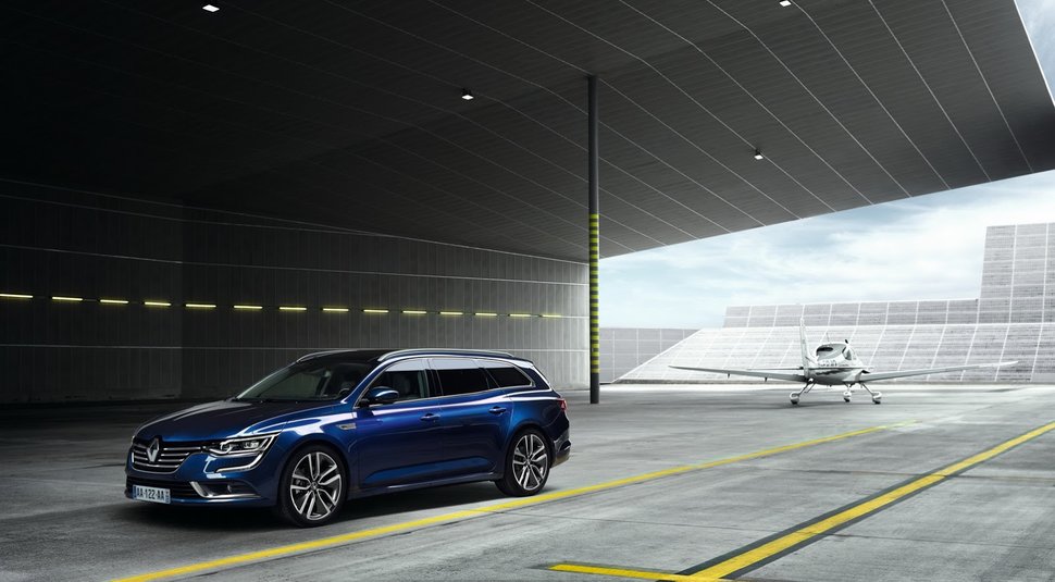 2016 Renault Talisman estate
