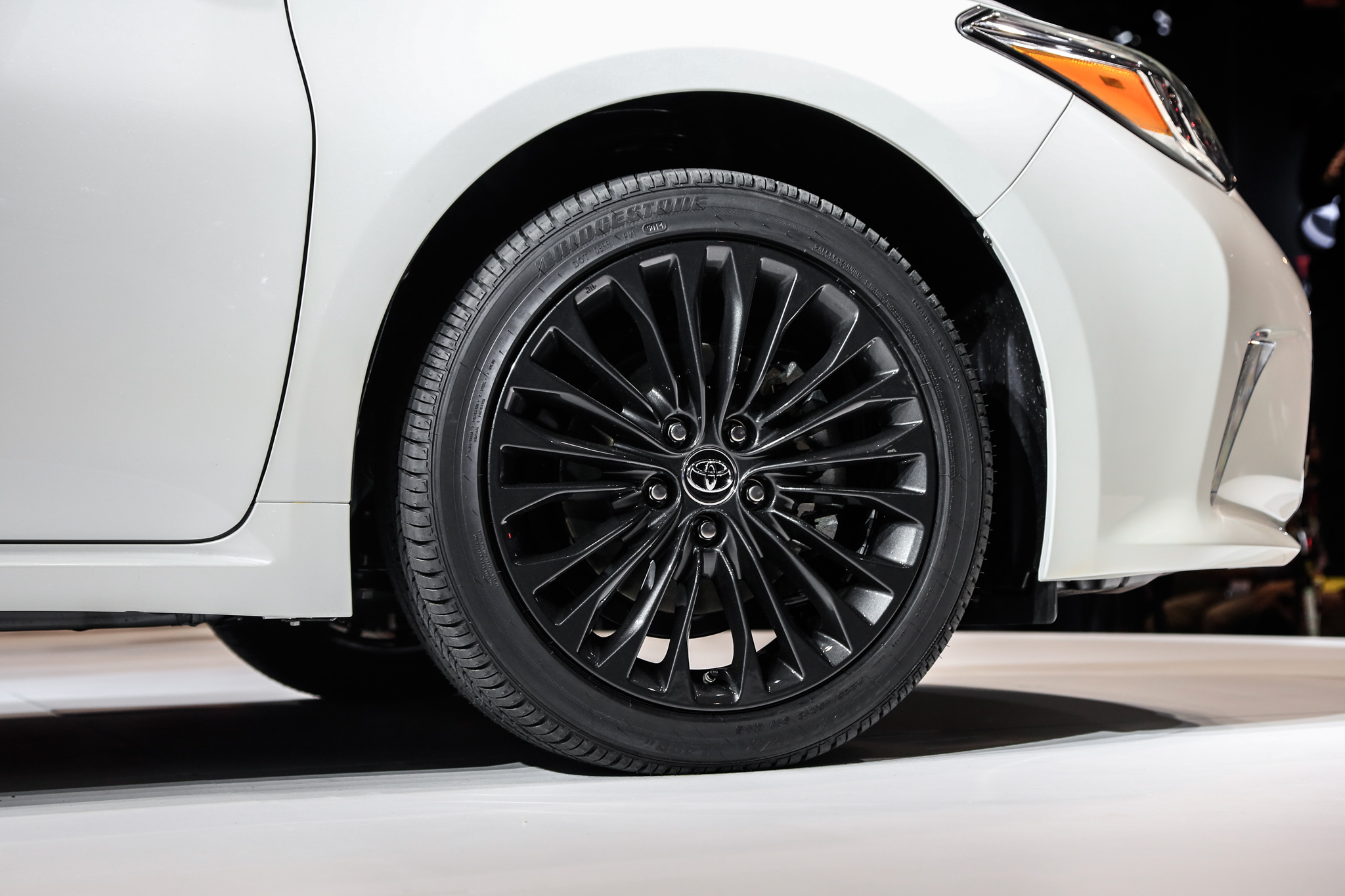 2016 Toyota Avalon changes