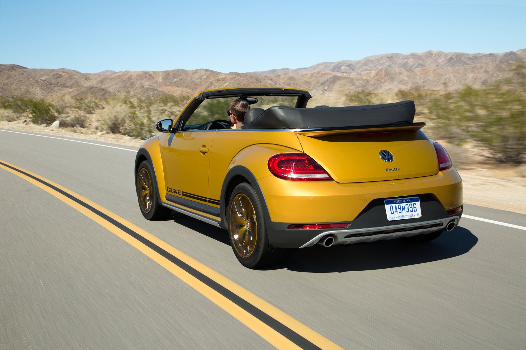 2016 Volkswagen beetle