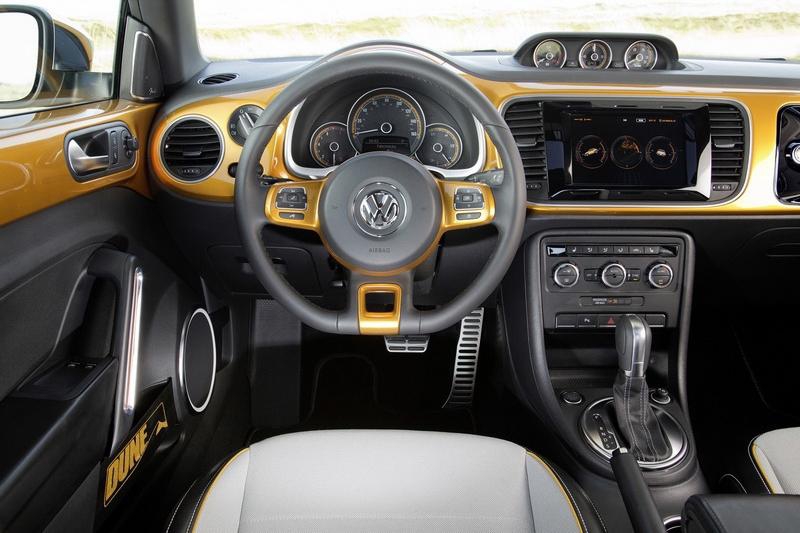 2016 Volkswagen Beetle interior