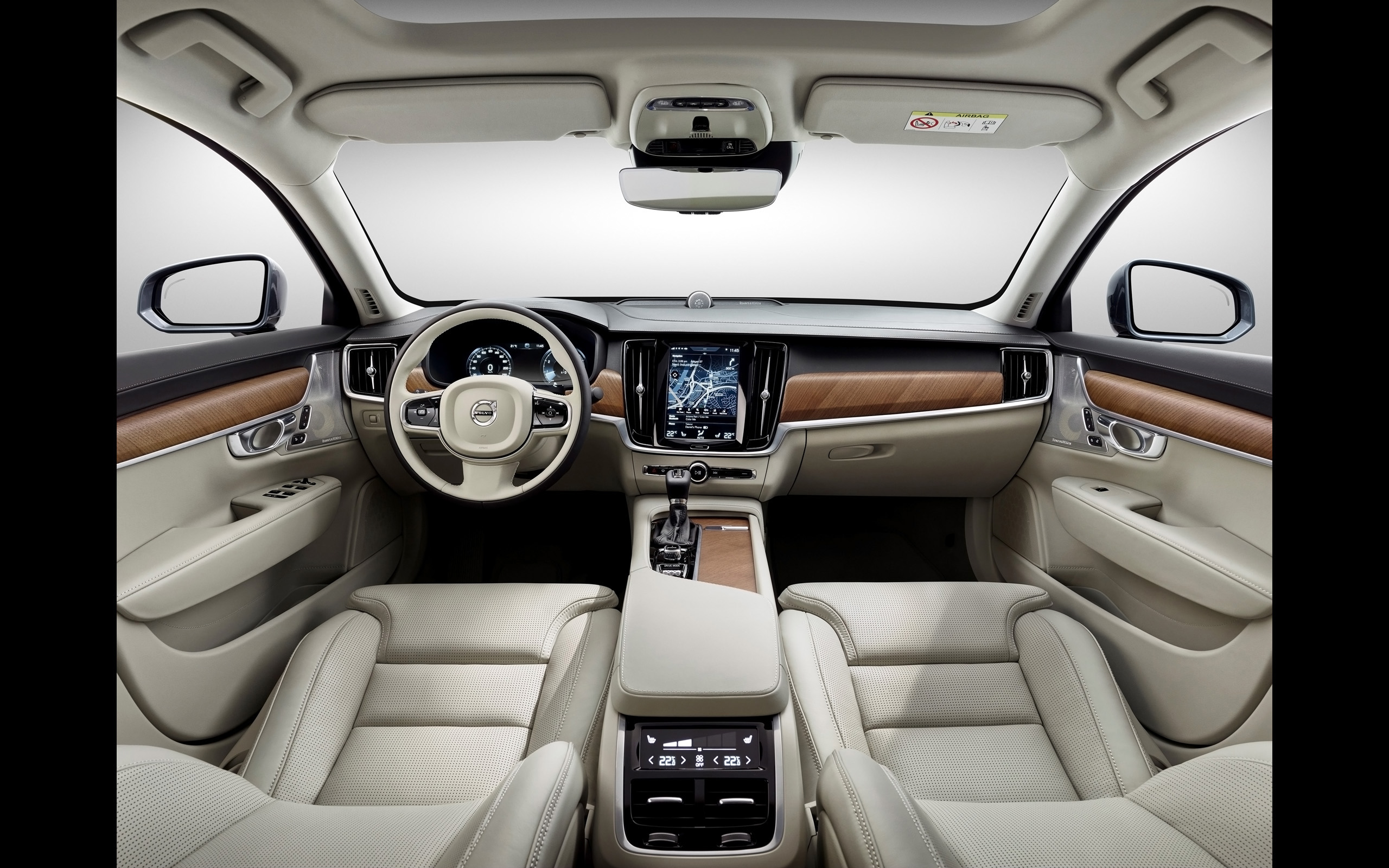 2016 Volvo S90 interior