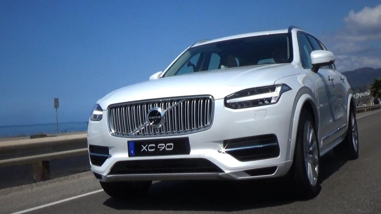 2016 Volvo Xc90 T6 momentum