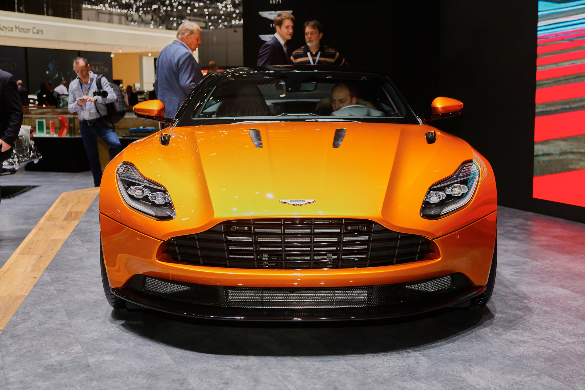2017 Aston Martin Db11 convertible