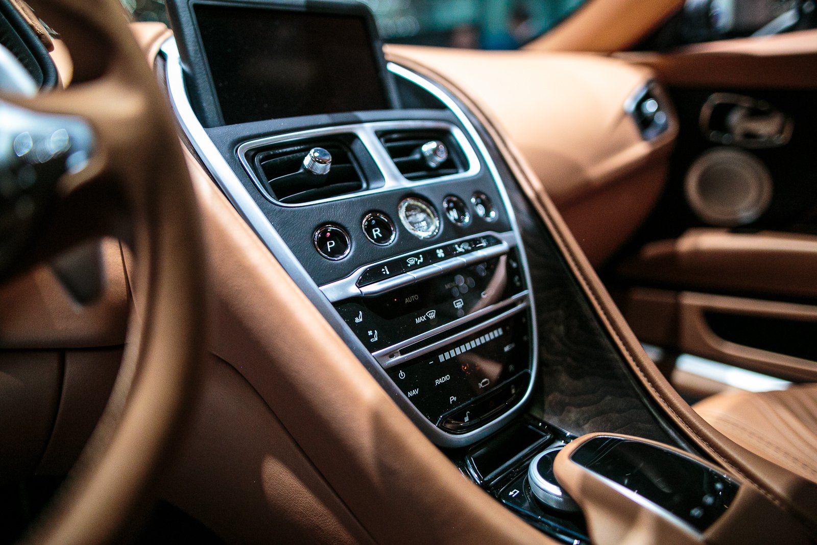 2017 Aston Martin Db11 interior