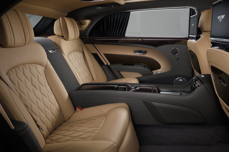 2017 Bentley Mulsanne interior