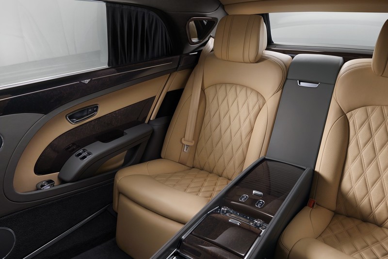 2017 Bentley Mulsanne interior