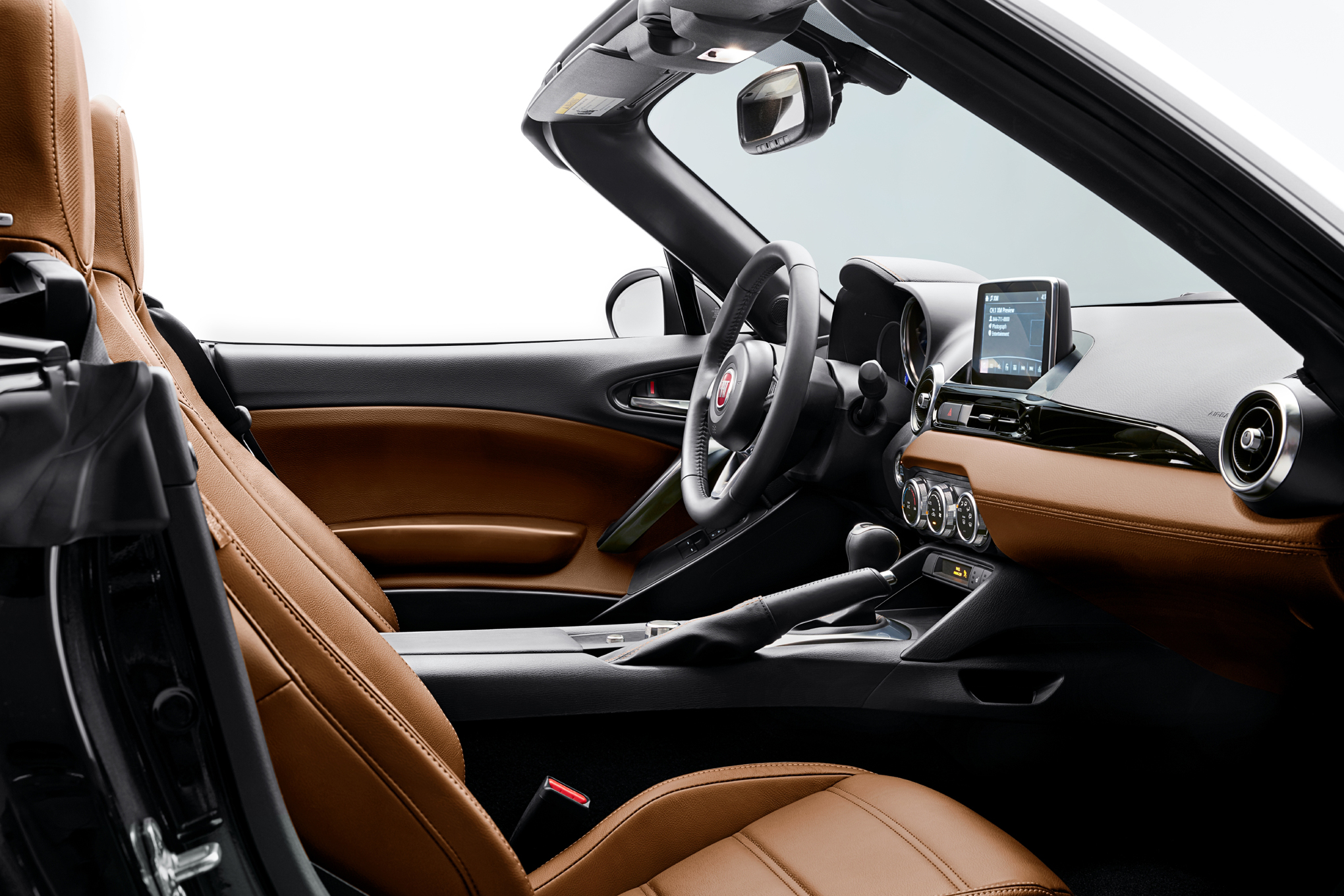 2017 Fiat Spider interior