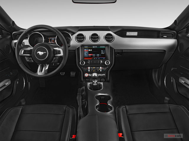 2017 Ford Mustang Gt interior
