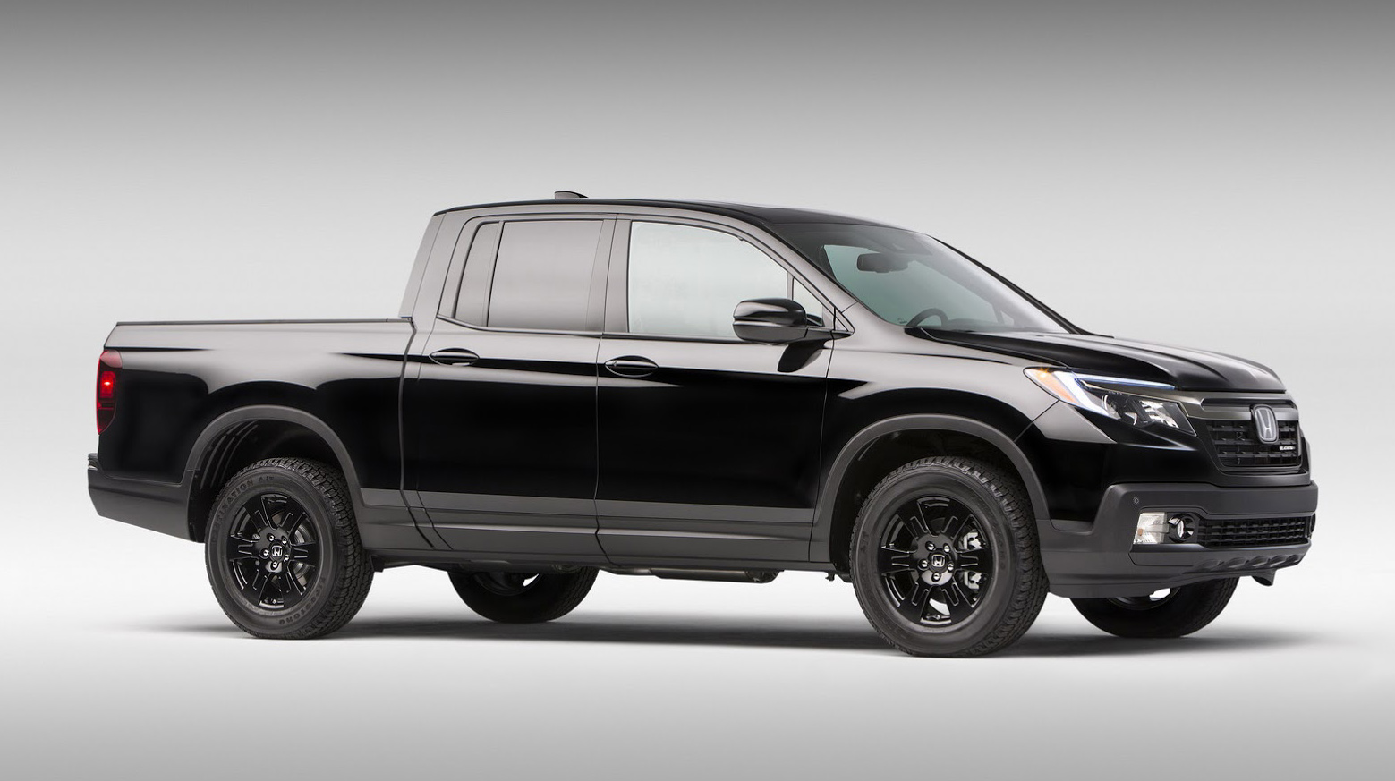 2017 Honda Ridgeline Black edition