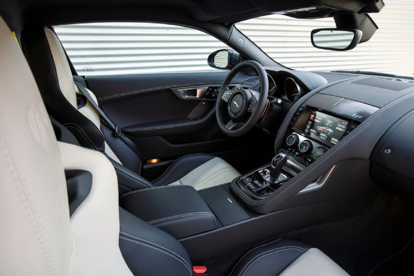 2017 Jaguar F Pace interior