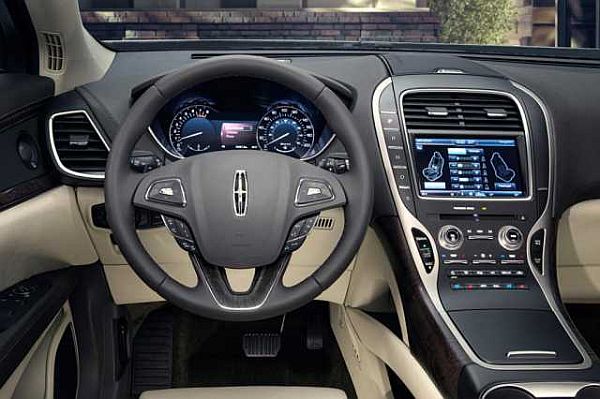 2017 Lincoln Mkz interior