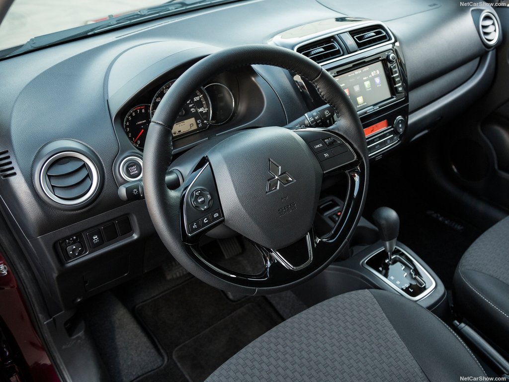 2017 Mitsubishi Mirage interior