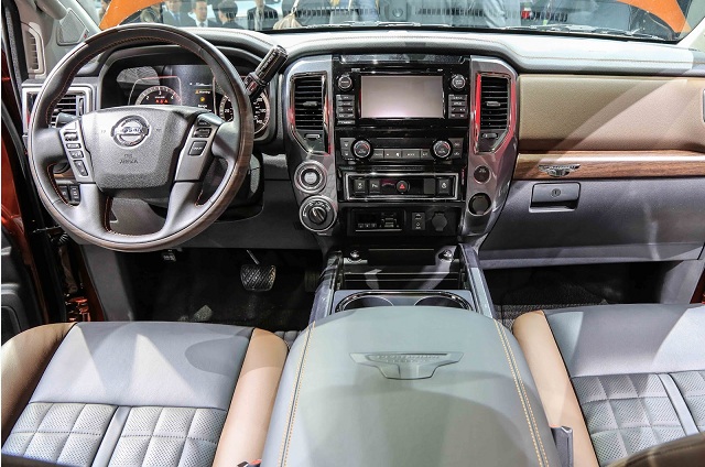 2017 Nissan Titan interior