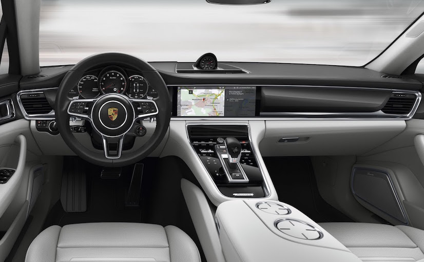2017 Porsche Panamera interior