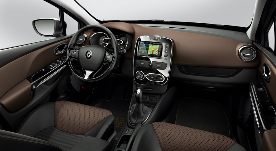 2017 Renault Clio 4 interior