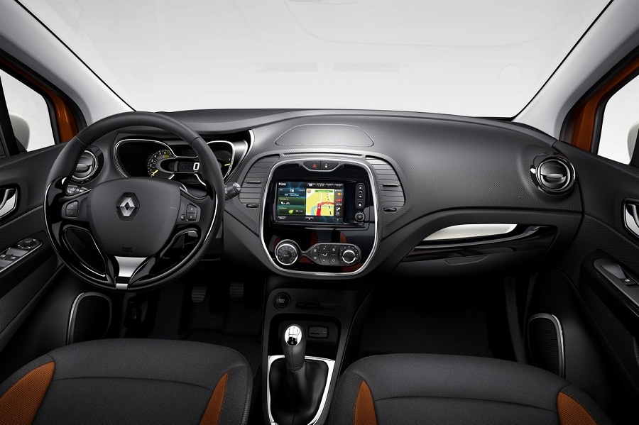2017 Renault Clio 4 interior