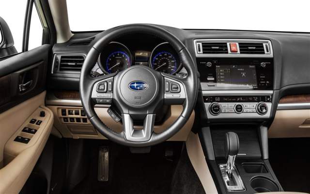 2017 Subaru Outback interior