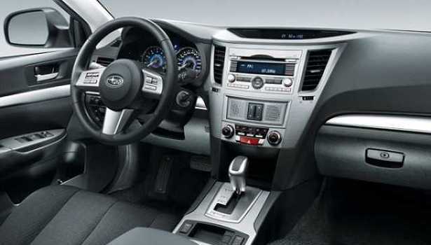 2017 Subaru Outback interior
