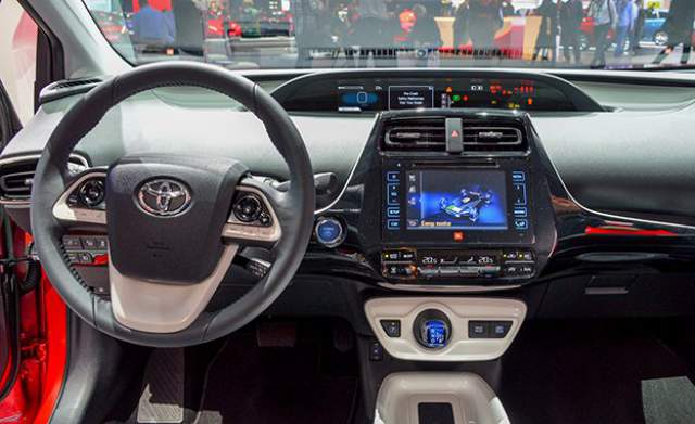 2017 Toyota Prius interior