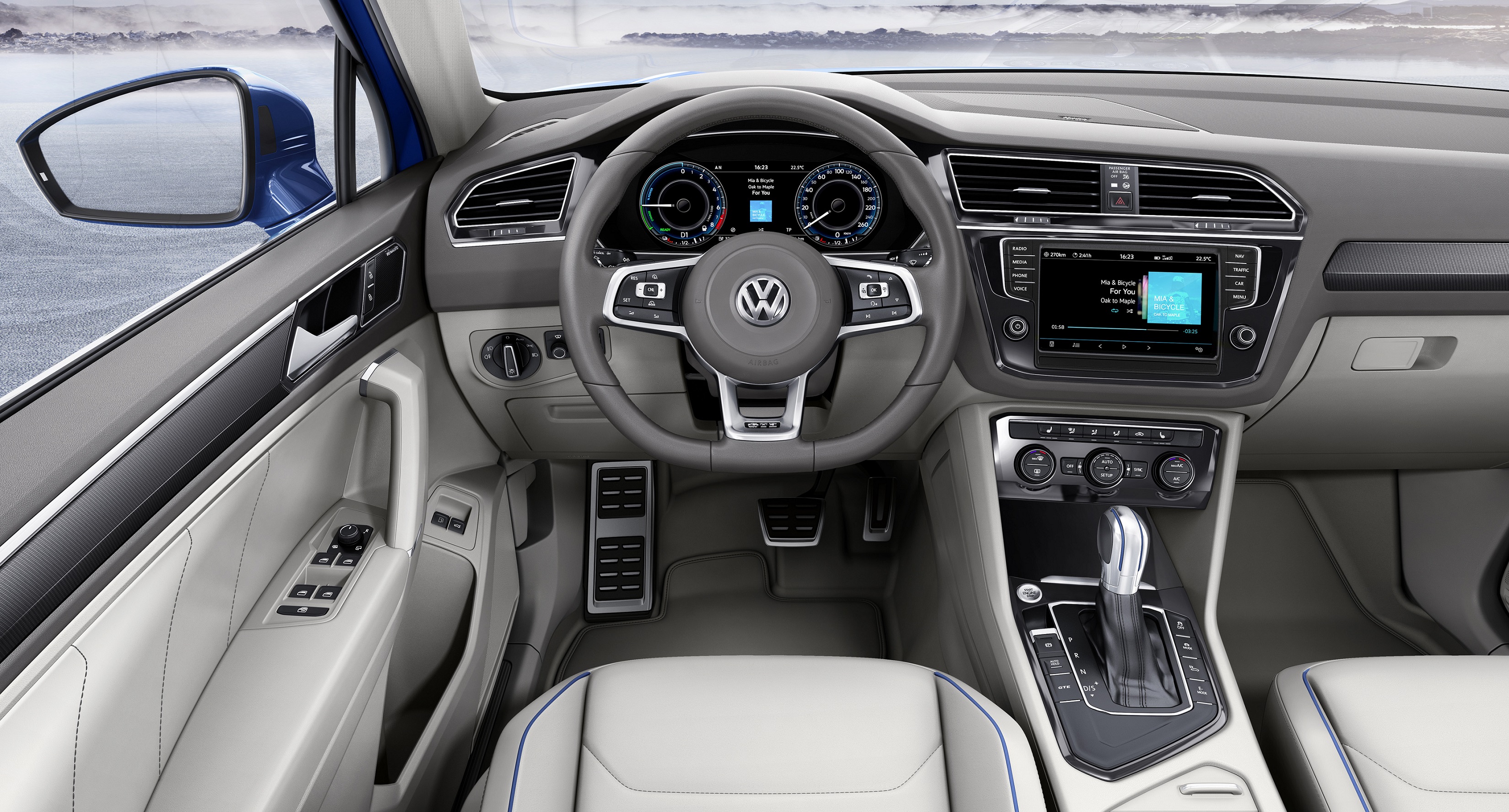 2017 Volkswagen Tiguan interior