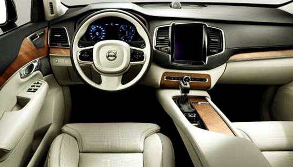 2017 Volvo S90 interior