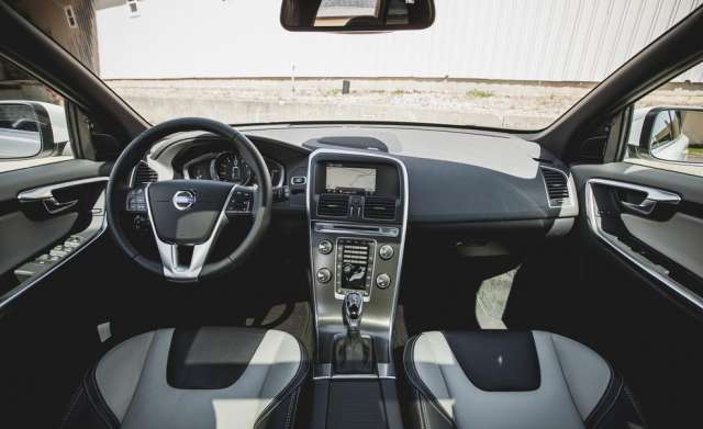 2017 Volvo Xc60 interior