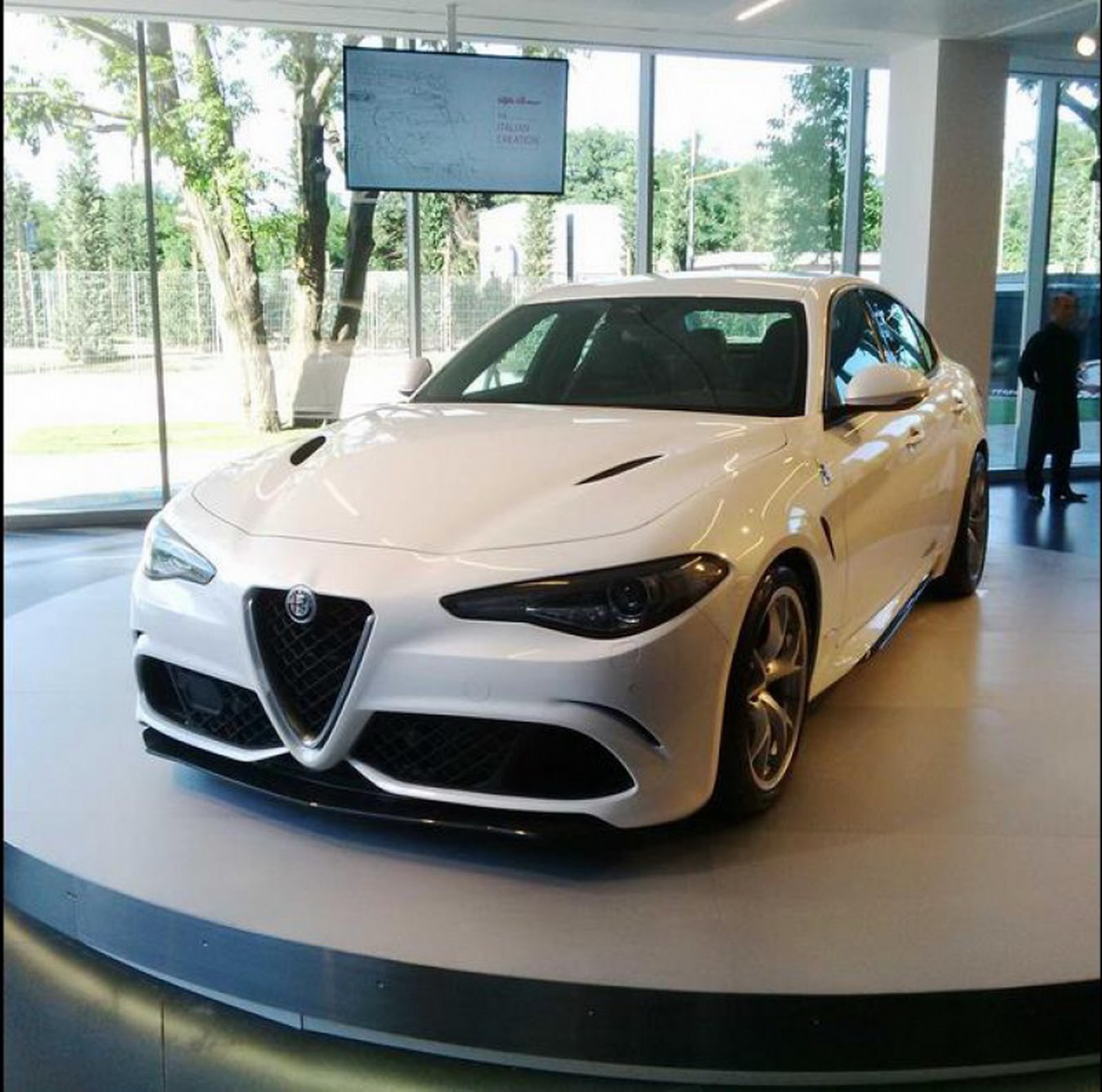 Alfa Romeo Giulia 2016 sedan
