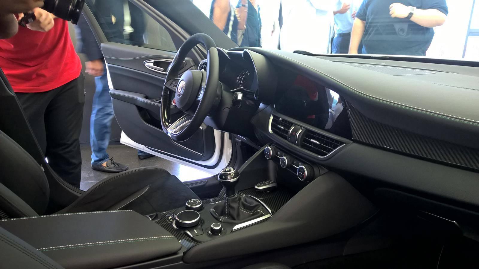 Alfa Romeo Giulia 2016 sedan
