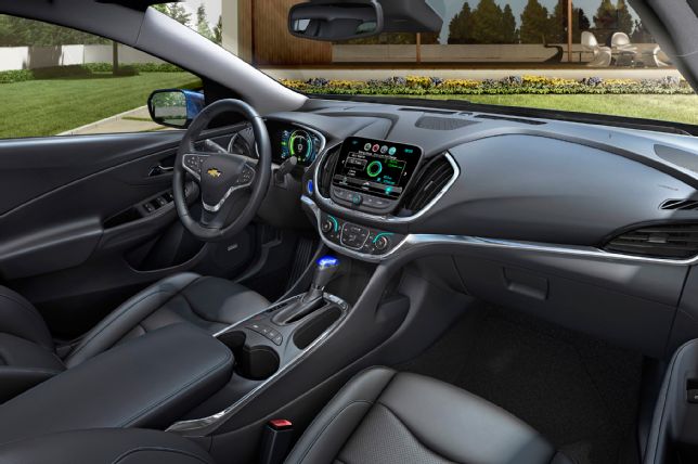 Chevrolet Volt interior