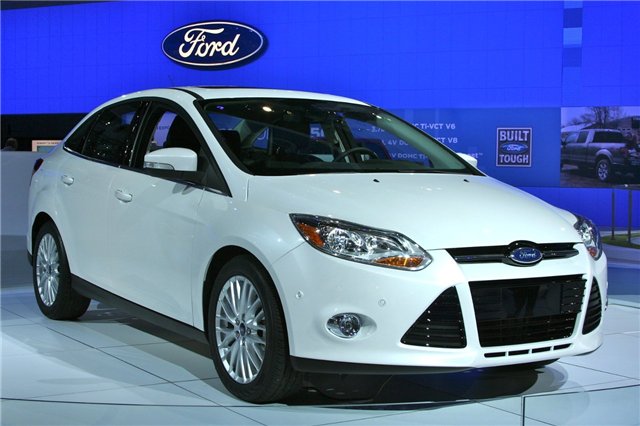 White Ford focus